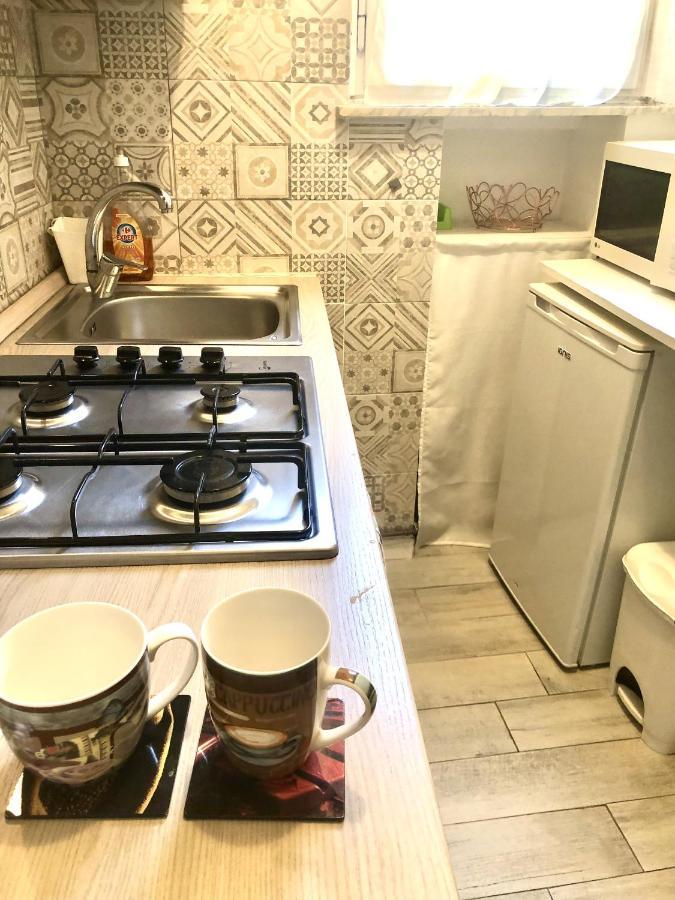 Joy House -Central City Near Metro Arco Della Pace Brera-Entire Apartment Perfect For Work & Play, Nightlife With Ac & Fast Wifi Welcome To The Cool Joy House! Milan Exterior photo