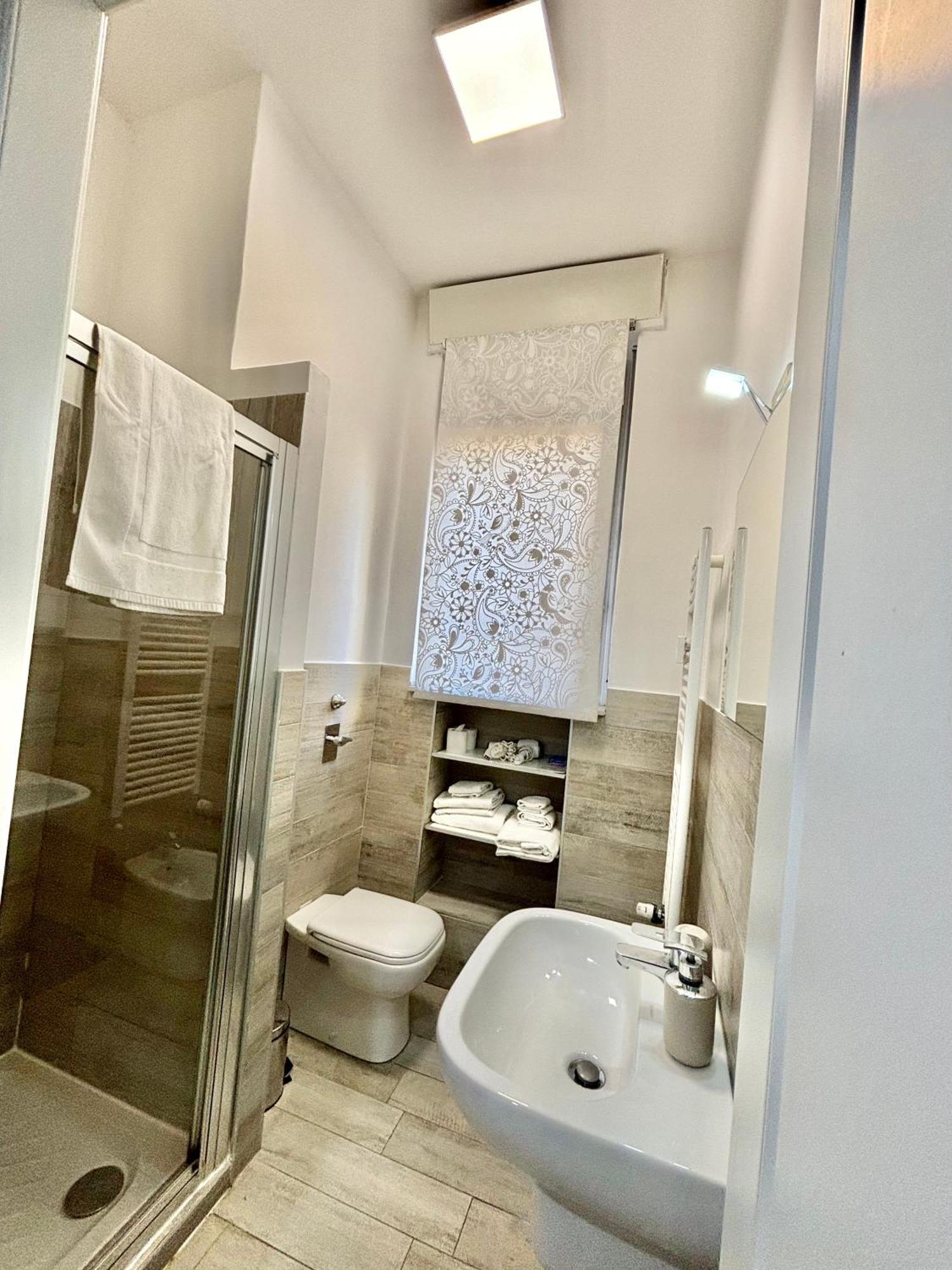 Joy House -Central City Near Metro Arco Della Pace Brera-Entire Apartment Perfect For Work & Play, Nightlife With Ac & Fast Wifi Welcome To The Cool Joy House! Milan Exterior photo