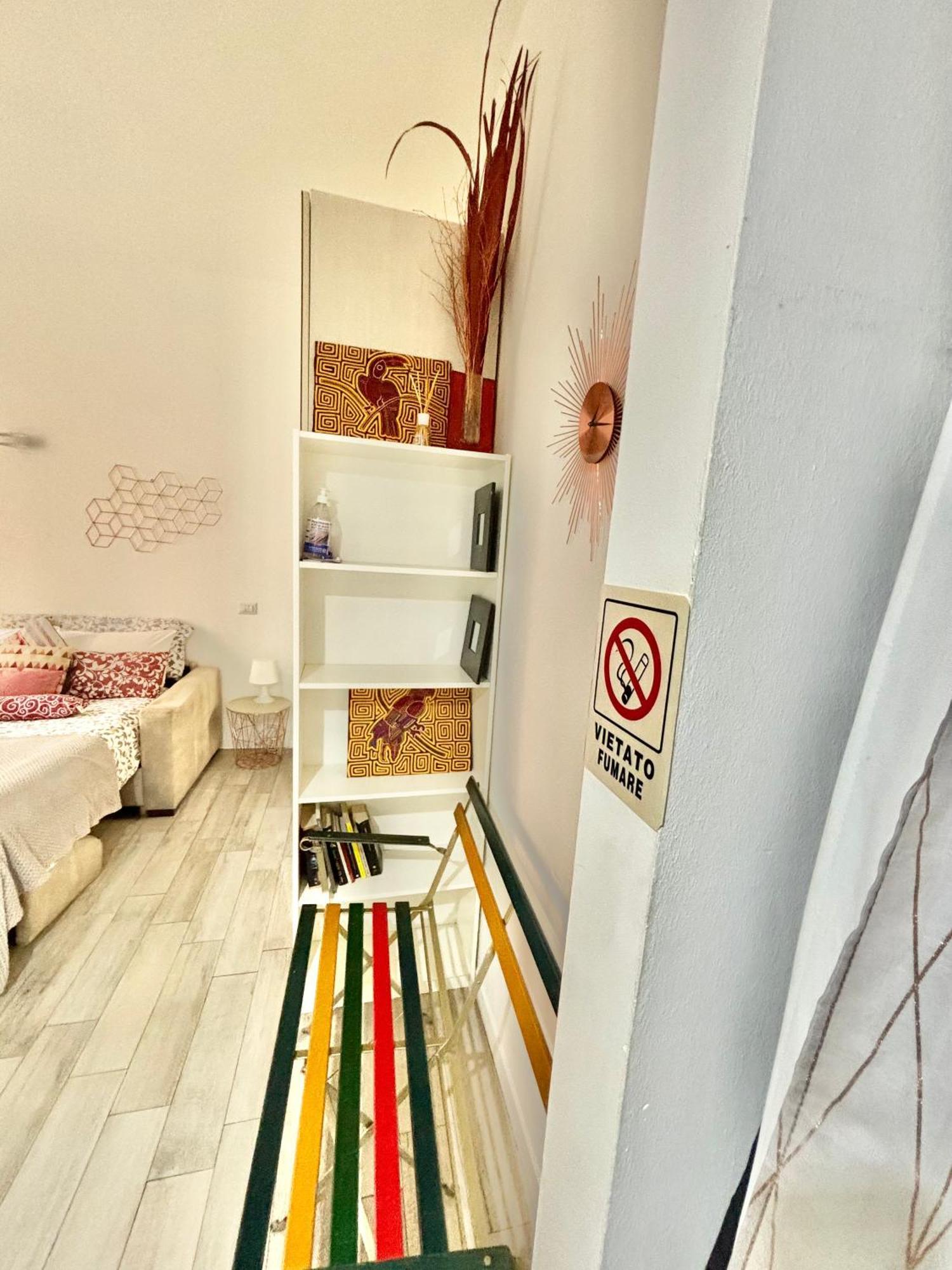 Joy House -Central City Near Metro Arco Della Pace Brera-Entire Apartment Perfect For Work & Play, Nightlife With Ac & Fast Wifi Welcome To The Cool Joy House! Milan Exterior photo